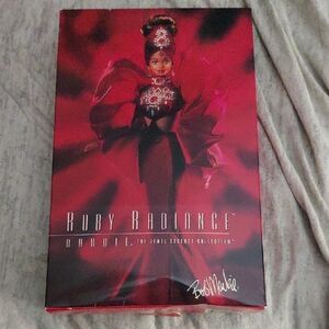 Barbie Jewel Essence Collection in Red and Black